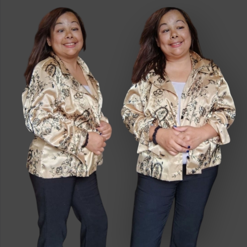 Dressbarn Women's Large  Cream and Black Floral Blouse